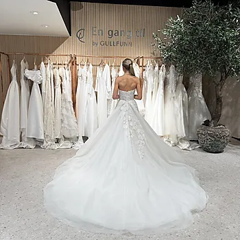 Bilde nummer 4 av En gang til brudekjole, Innocentia