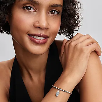 Bilde nummer 3 av Charms i 925 sølv med selvlysende kiste