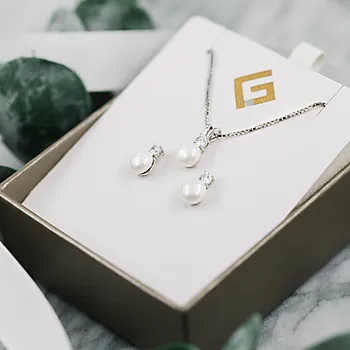 Bilde nummer 4 av Smykkesett i 925 sølv med perlemor