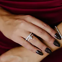 Bilde nummer 3 av Julie diamantring i 375 hvitt gull 0,12 ct med moissanite