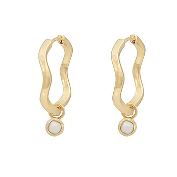 Kitty øreringer i forgylt messing med glassperle