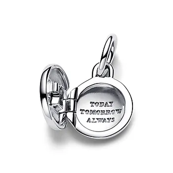 Bilde nummer 3 av Pandora Moments, Charms i 925 sølv med medaljong og nøkkelhull