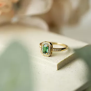 Bilde nummer 4 av Pan Jewelry, Ring i forgylt 925 sølv med grønn zirkonia