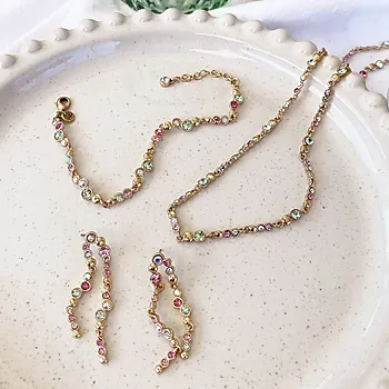 Bilde nummer 3 av Sweet Droplets øredobber i forgylt messing med krystall