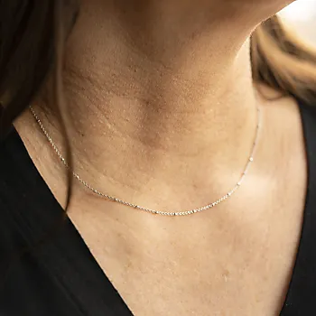 Bilde nummer 2 av Pan Jewelry, Kjede i 925 rhodinert sølv med kuber 1,1 mm, 45-50 cm