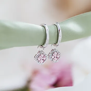 Bilde nummer 4 av Pan Jewelry, Ivy øreringer i 925 sølv med rosa zirkonia