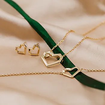 Bilde nummer 3 av Pan Jewelry, Smykke i forgylt 925 sølv med hjerte