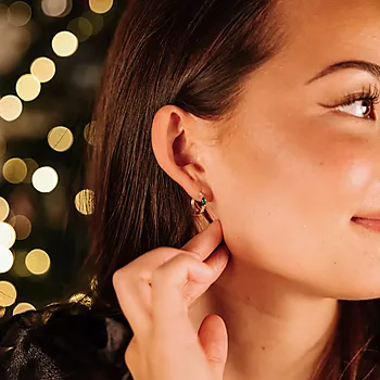 Bilde nummer 2 av Pan Jewelry, Øreringer i forgylt 925 sølv med grønn zirkonia