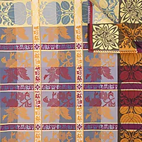 Bilde nummer 2 av Mimmi 94 silkeskjerf i 100% silke