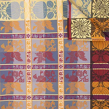 Bilde nummer 2 av Mimmi 94 silkeskjerf i 100% silke