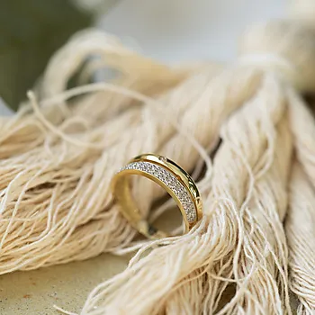 Bilde nummer 4 av Pan Jewelry, Ring i 585 gult gull med zirkonia