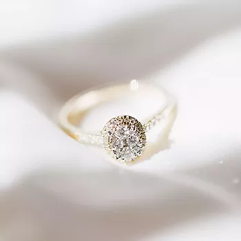 Bilde nummer 2 av Josefine diamantring i 585 gult gull 0,33 ct