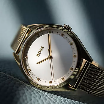Bilde nummer 3 av Hugo Boss, Saya dameklokke i gullfarget stål med meshlenke