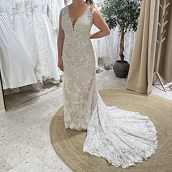 Bilde nummer 3 av En gang til brudekjole, White One Collection