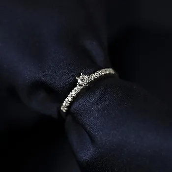 Bilde nummer 2 av Vida diamantring i 585 hvitt gull 0,20 ct