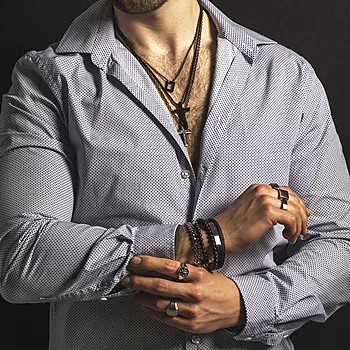Bilde nummer 4 av Alexander, Armbånd i stål med sort skinn og onyx