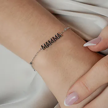 Bilde nummer 2 av Armbånd i 925 sølv med teksten mamma
