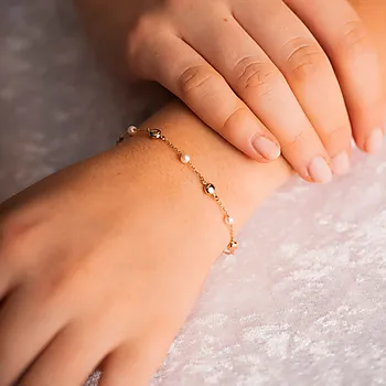 Bilde nummer 2 av Pan Jewelry, Armbånd i 585 gult gull med ferskvannsperler
