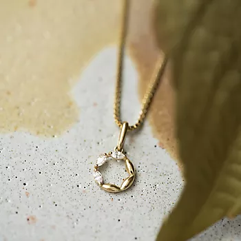 Bilde nummer 4 av Pan Jewelry, Anheng i 585 gult gull med zirkonia