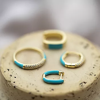 Bilde nummer 3 av Pan Jewelry, Emanuella turkise øreringer i 925 forgylt sølv
