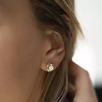 Bilde nummer 2 av Pan Jewelry, Øredobber i 585 gult gull med diamanter 0,15 ct