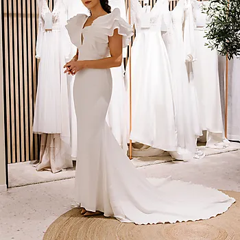 En gang til brudekjole, Pronovias