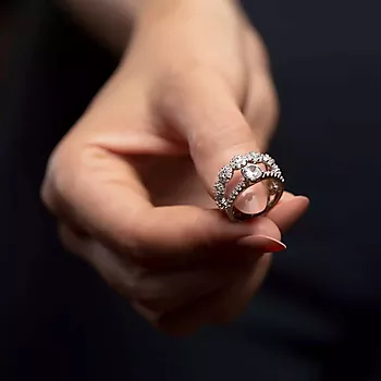 Bilde nummer 4 av Pan jewelry, Ring i rhodinert 925 sølv med zirkonia