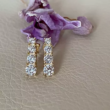 Bilde nummer 3 av Pan Jewelry, Øredobber i 585 gult gull med zirkoniastener