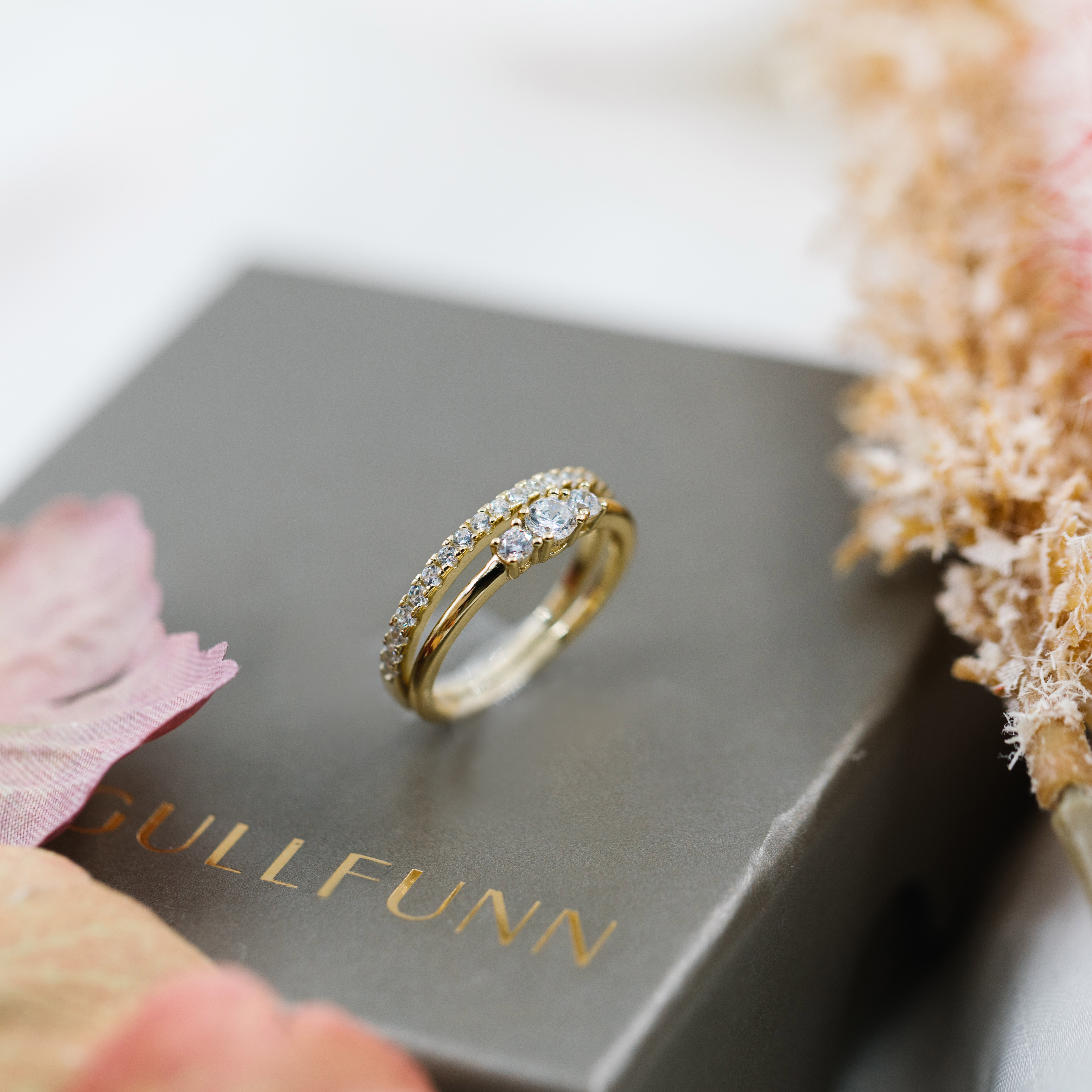 Bilde nummer 2 av Pan Jewelry, 2-i-1 ring i 925 forgylt sølv med zirkonia