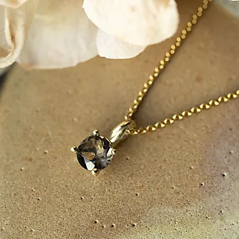Bilde nummer 4 av Pan Jewelry Drops, Anheng i 585 gult gull med Røykkvarts
