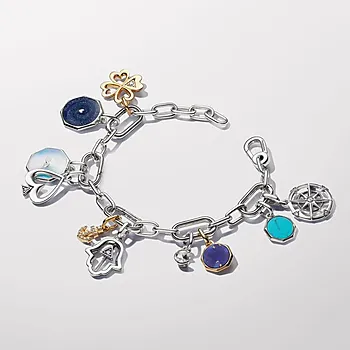 Bilde nummer 4 av Pandora Moments, Charms i 925 forgylt sølv med firkløver