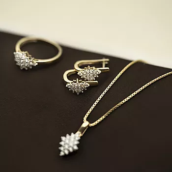 Bilde nummer 4 av Pan Jewelry, Øreringer i 585 gult gull med diamanter 0,33 ct