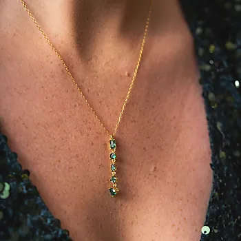 Bilde nummer 2 av Pan Jewelry, Viva Vegas smykke i forgylt 925 sølv med grønn zirkonia