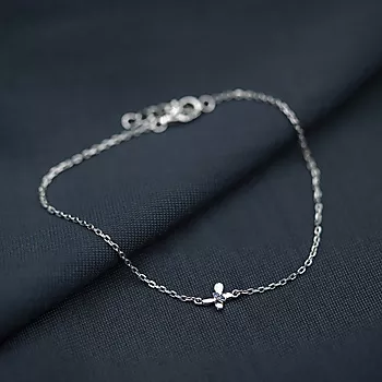 Bilde nummer 2 av Pan Jewelry, Ankelkjede til barn i rodinert 925 sølv med sommerfugl