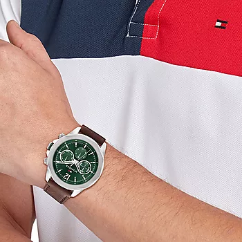 Bilde nummer 3 av Tommy Hilfiger, Herreklokke i stål med brun skinnrem