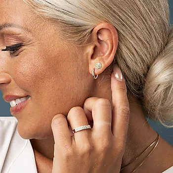 Bilde nummer 3 av Pan Jewelry, Øredobber i 585 gult gull