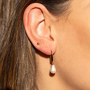 Bilde nummer 2 av Pan Jewelry, Øredobber i forgylt 925 sølv med perlemor