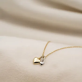 Bilde nummer 2 av Smykke til barn i 925 forgylt sølv med hjerter