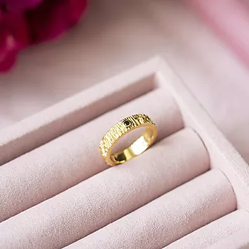 Bilde nummer 3 av Janne Formoe by Pan Jewelry, Ring i forgylt sølv med zirkonia