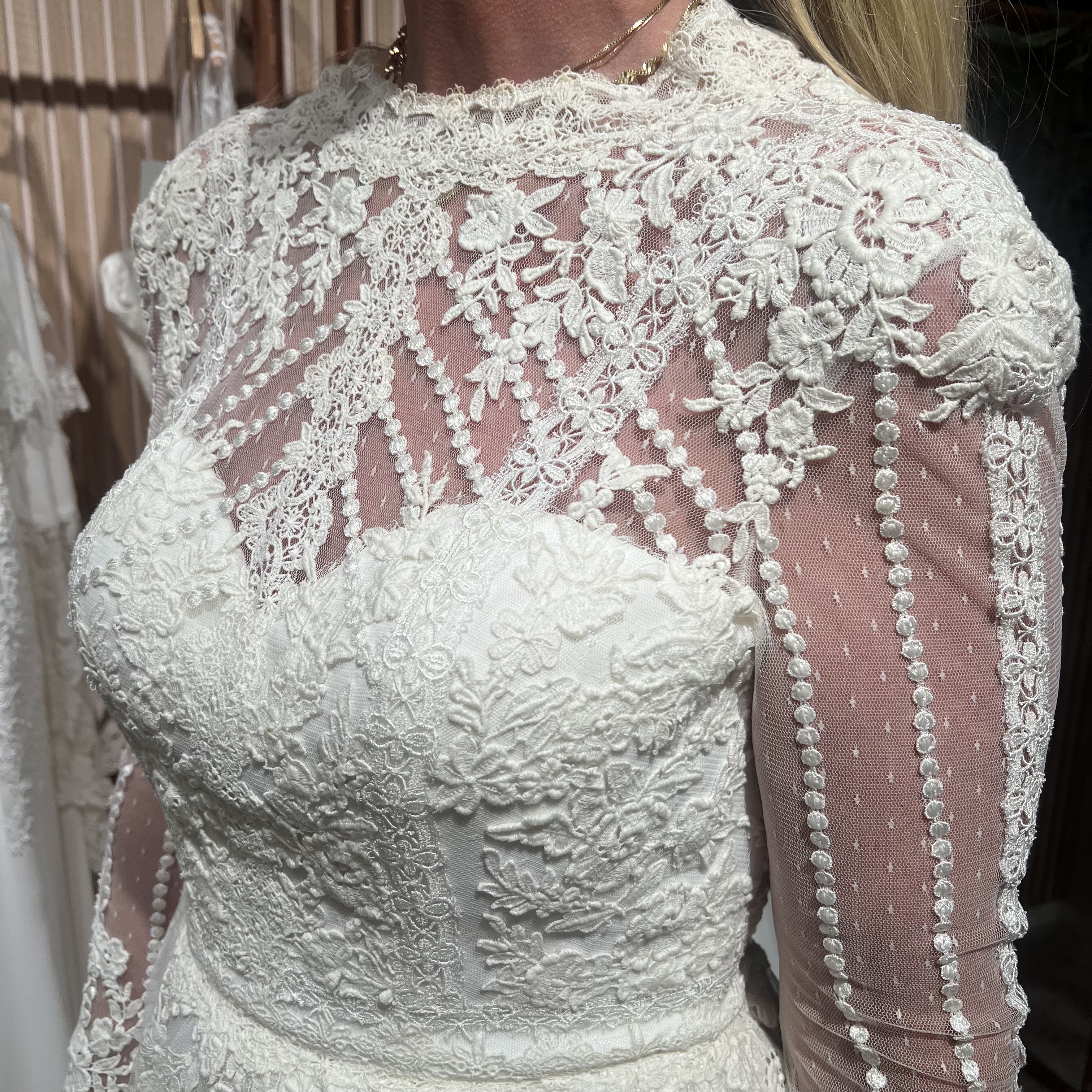 Bilde nummer 4 av En gang til brudekjole, Pronovias