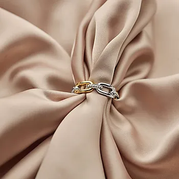 Bilde nummer 4 av Ring i 925 flerfarget sølv med zirkonia