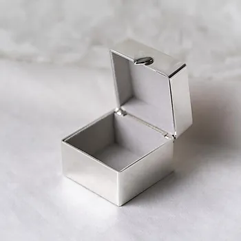 Bilde nummer 3 av Skrin til barn "Min første hårlokk" i rosa