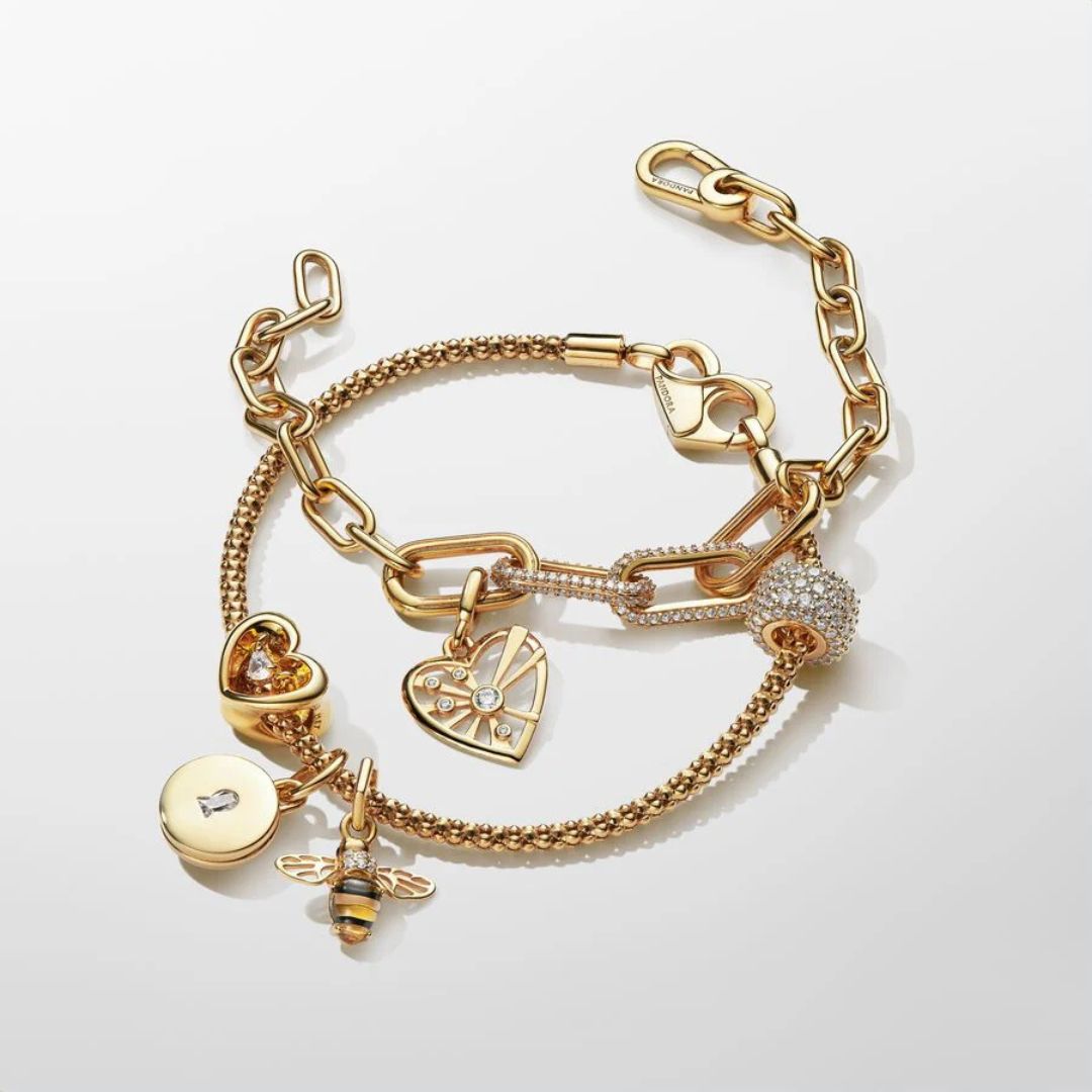 Bilde nummer 4 av Pandora Moments, Charms i 925 forgylt sølv med bie