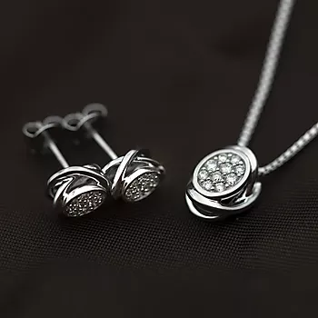 Bilde nummer 3 av Pan Jewelry, Anheng i 585 hvitt gull med diamanter 0,15 ct