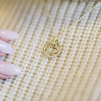 Bilde nummer 2 av Pan Jewelry, Smykke i 925 forgylt sølv med hjerte i sirkel og zirkonia