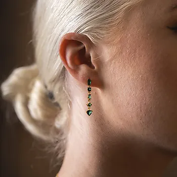 Bilde nummer 2 av Pan Jewelry, Viva Vegas øredobber i forgylt 925 sølv med grønn zirkonia