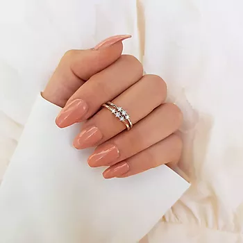 Bilde nummer 3 av Nora diamantring i 375 gult gull 0,09 ct