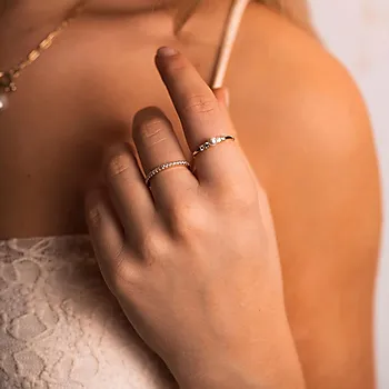 Bilde nummer 3 av 2-i-1 Modena ring i 925 forgylt sølv med zirkonia og perle