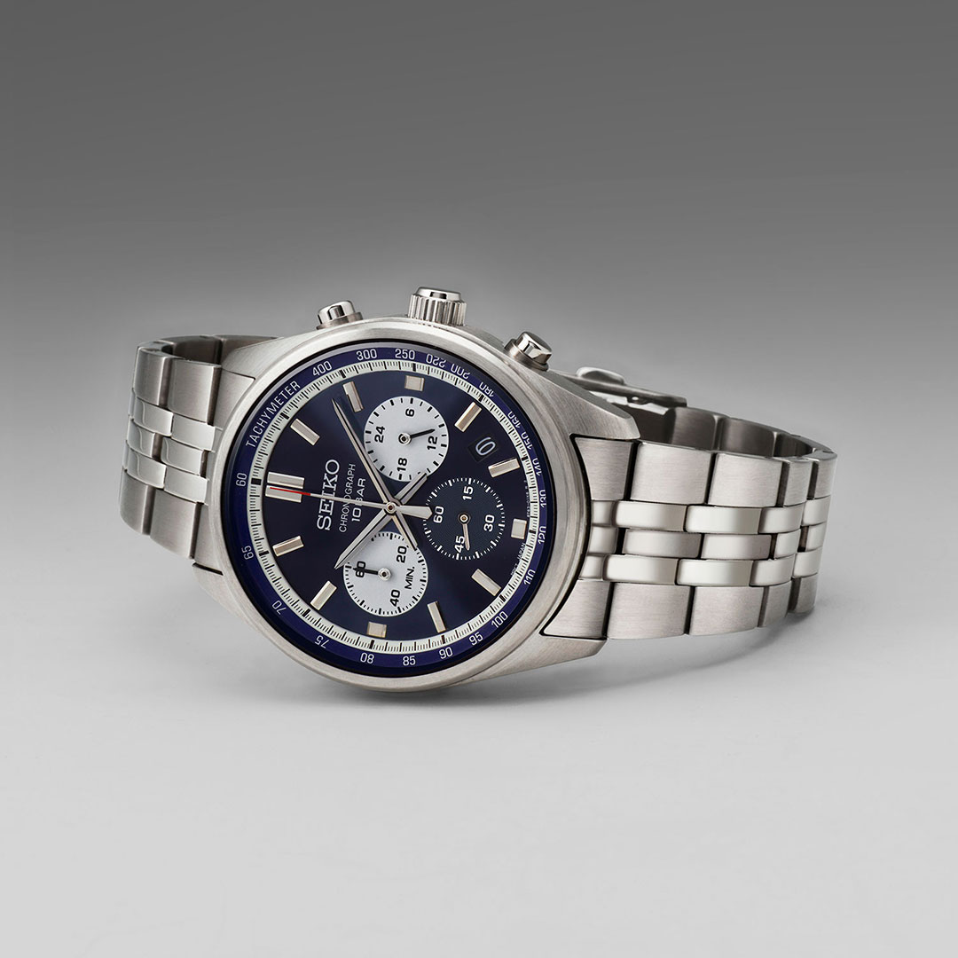 Bilde nummer 2 av Seiko, Basic Herreklokke med stållenke og kronograf