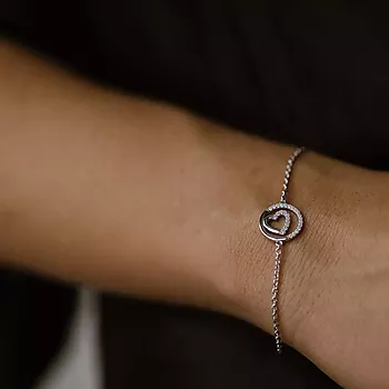 Bilde nummer 3 av Pan Jewelry, Armbånd i 925 sølv med hjerte i sirkel og zirkonia